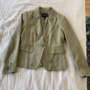 Green Tailored Blazer with Notched Lapels